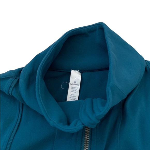 Lululemon jacket - Picture 3 of 3